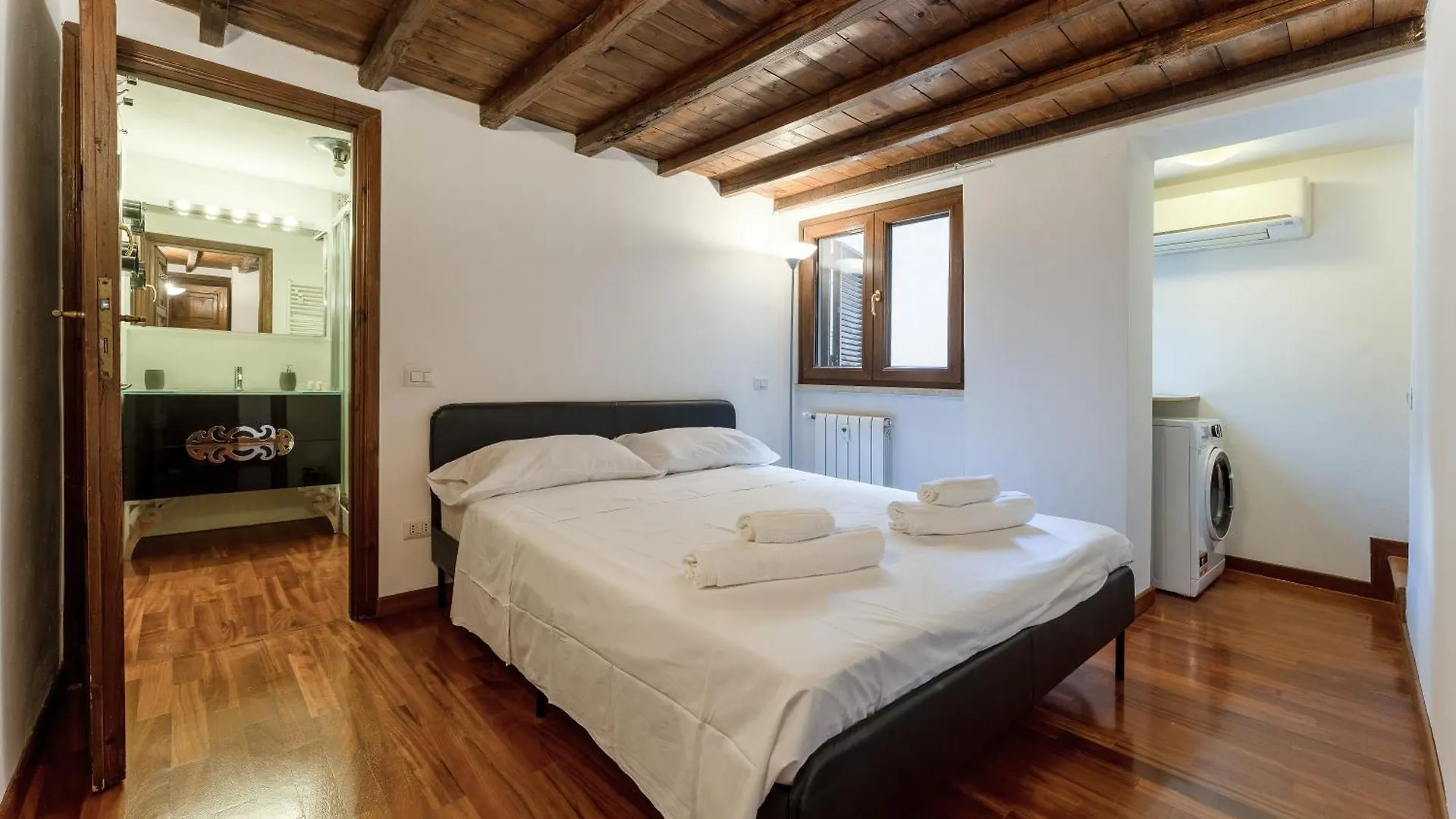 Ciambella Arch Apartment For 6 People @Largo Argentina Rome 0*,